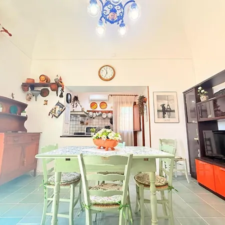 Holiday home Argenteria *