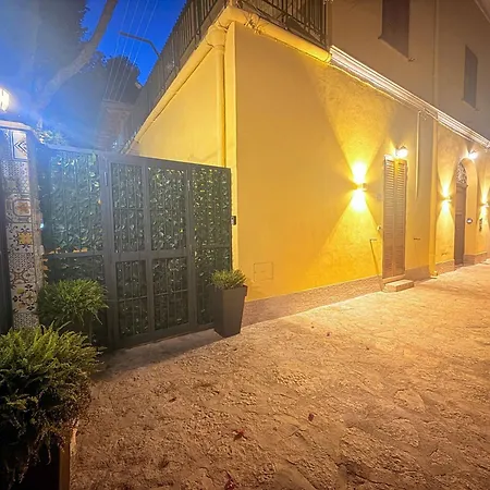 Argenteria * Casa Santa (Trapani)